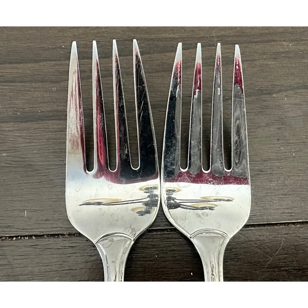 2 Serving Fork Oneida Stainless Voss Glossy